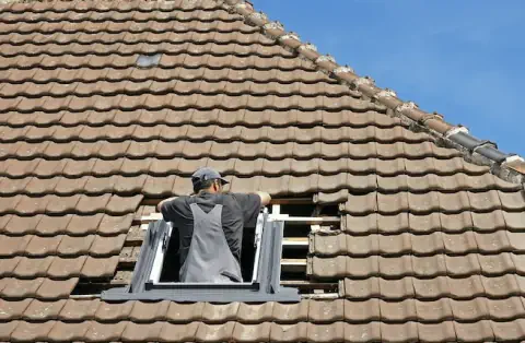 Pose de velux - Saint-Aubin-de-Terregatte